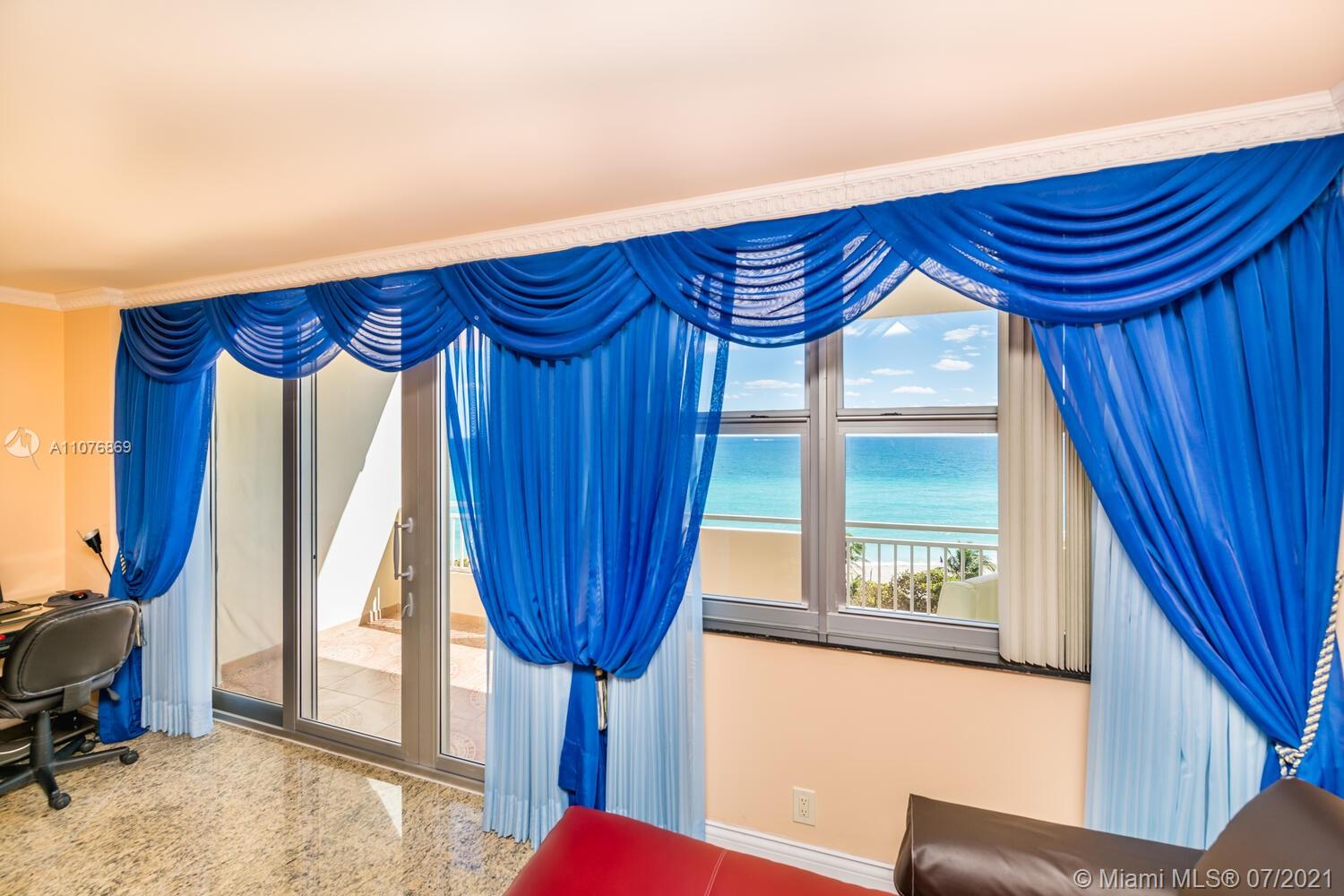 PARKER DORADO CONDO - Residential