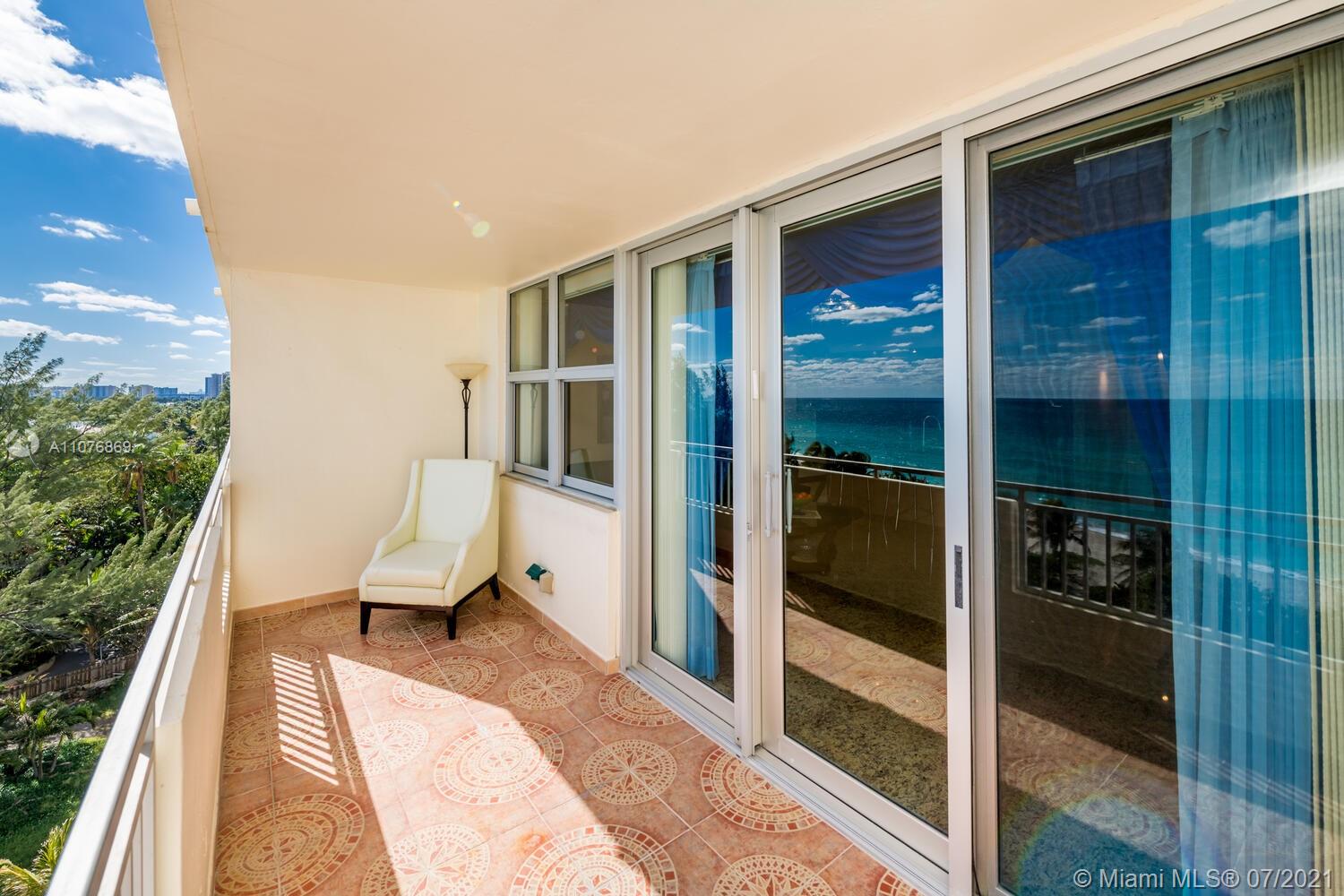 PARKER DORADO CONDO - Residential