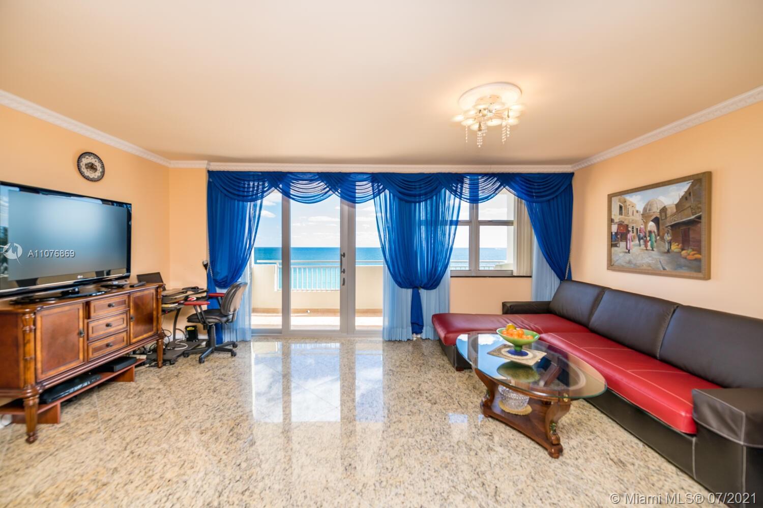 PARKER DORADO CONDO - Residential