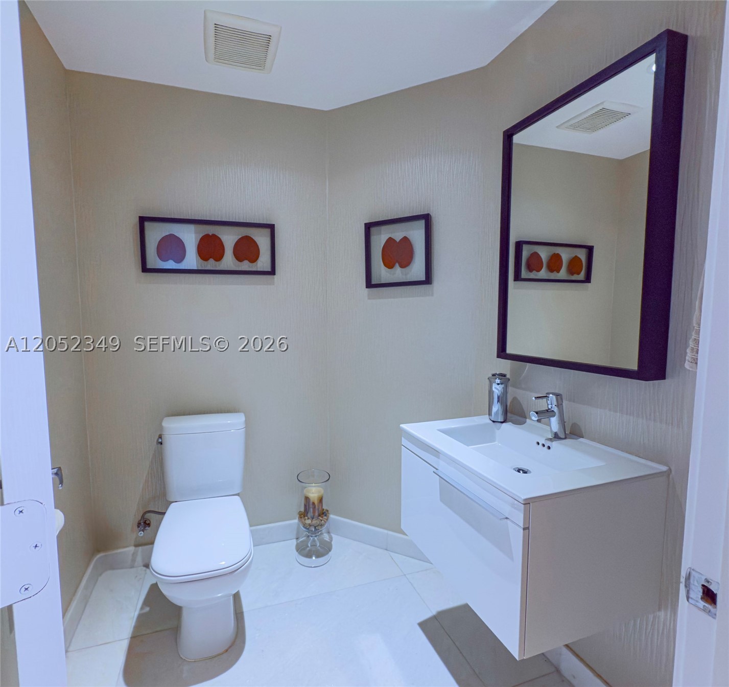 MARINA PALMS RESIDENCES S - Residential Lease