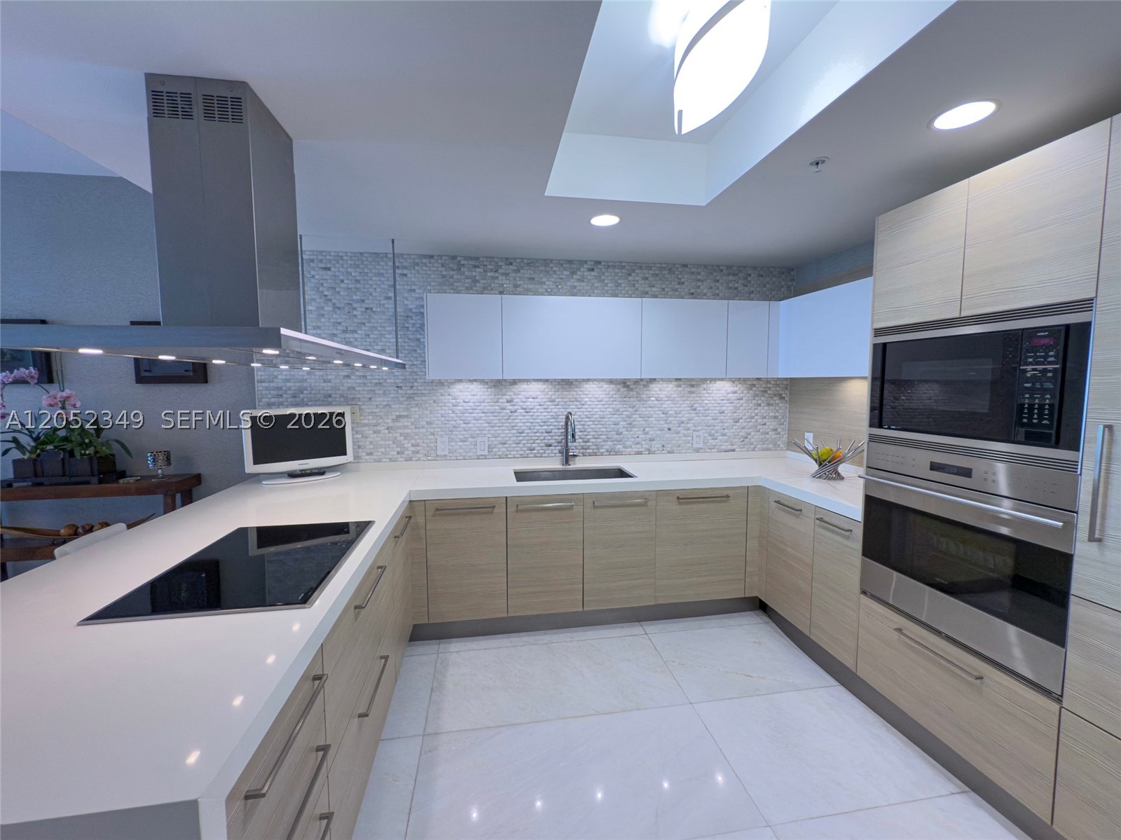 MARINA PALMS RESIDENCES S - Residential Lease