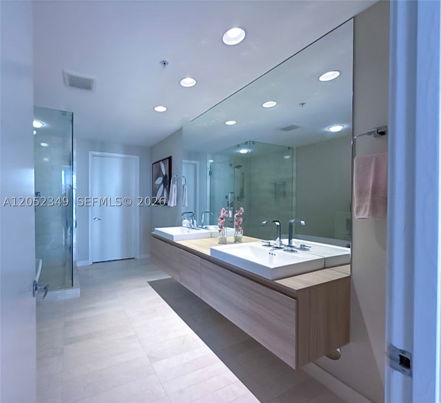 MARINA PALMS RESIDENCES S - Residential Lease