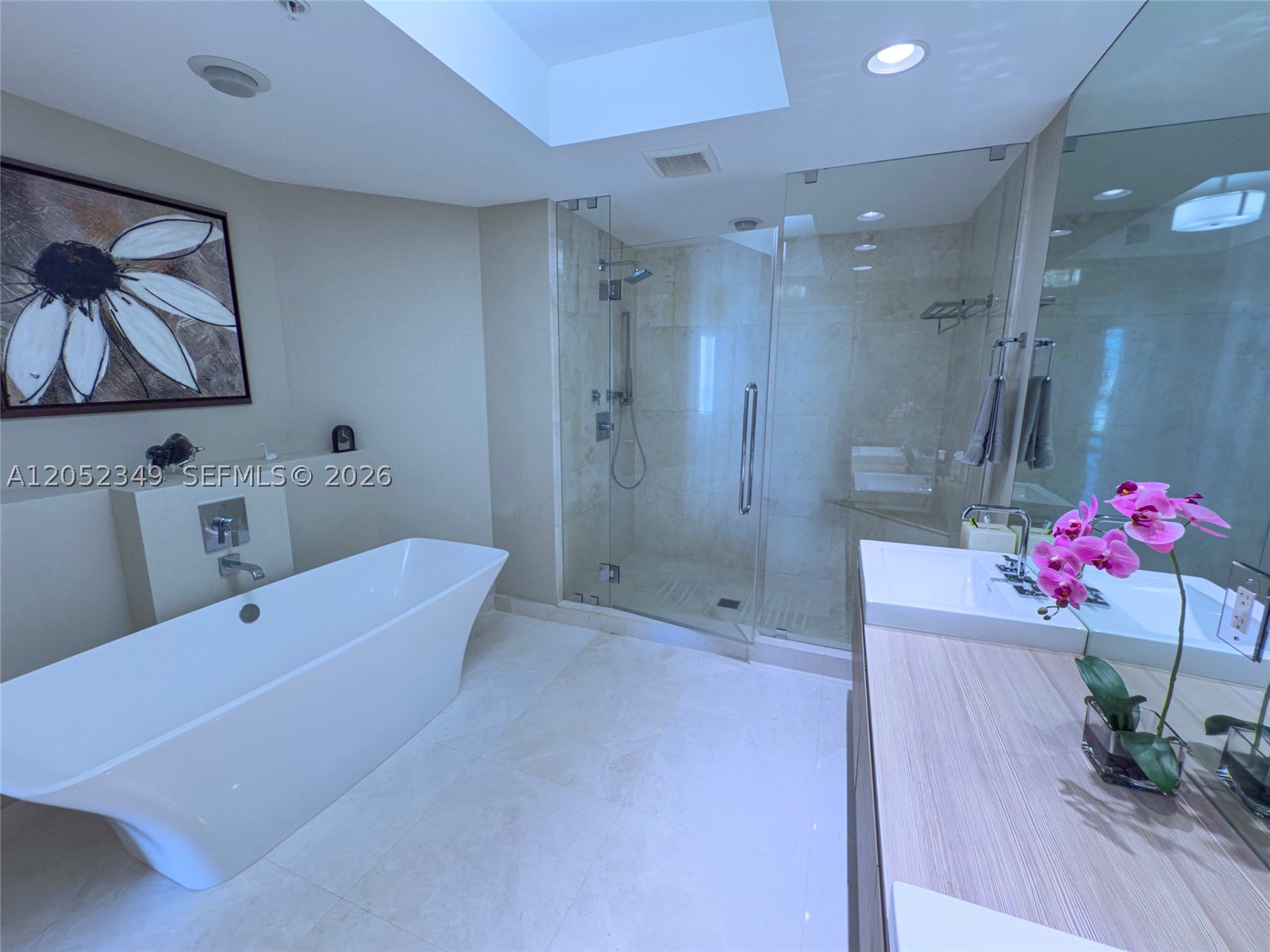 MARINA PALMS RESIDENCES S - Residential Lease