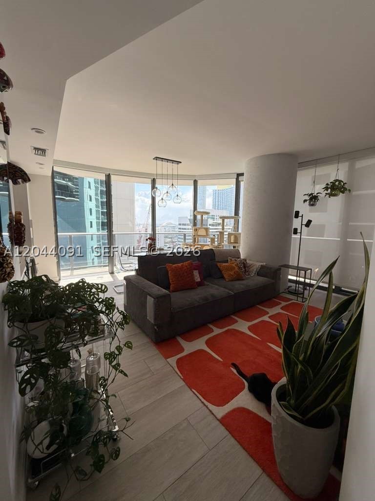 BRICKELL HEIGHTS WEST CON - Residential