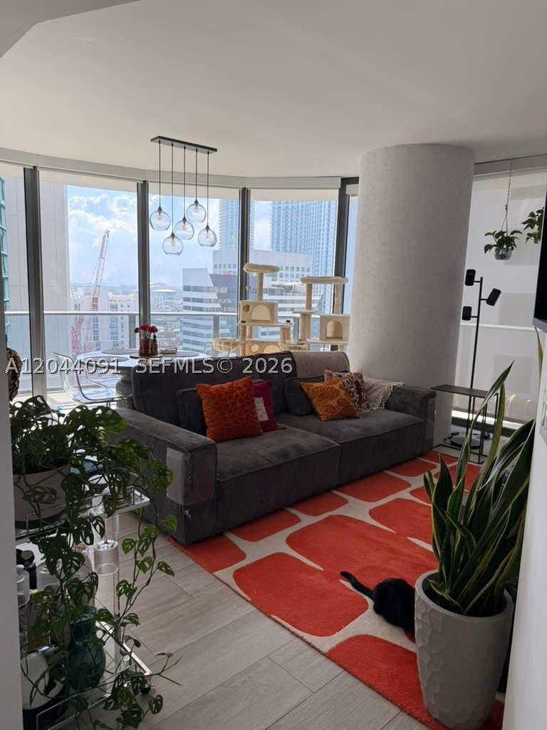 BRICKELL HEIGHTS WEST CON - Residential