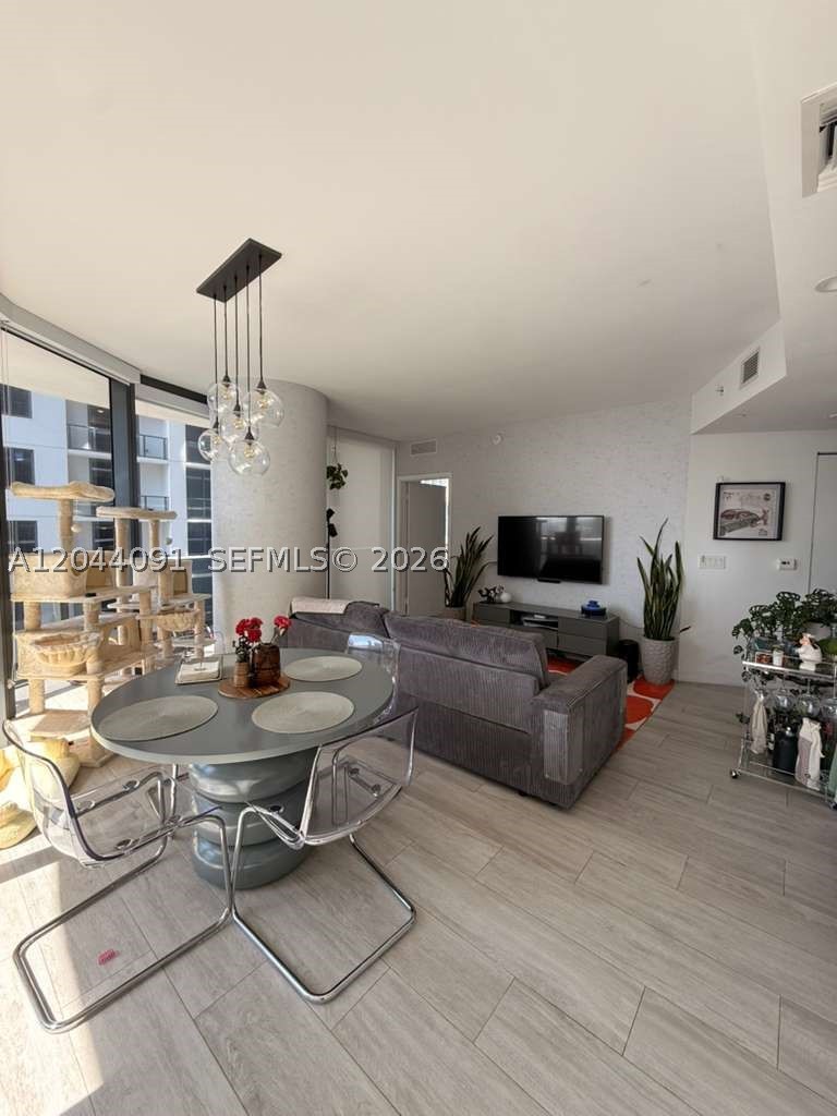BRICKELL HEIGHTS WEST CON - Residential