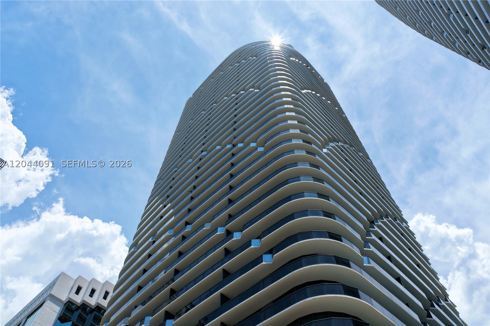 Don't miss this beautiful 2-bedroom, 2-bath condo in the heart of Brickell! Enjoy an oversized wraparound balcony, spacious interiors, and access to exceptional resort-style amenities. Prime location within walking distance to world-class restaurants, cafés, bars, shopping, and entertainment. Perfect for enjoying the vibrant Brickell lifestyle. Bring your best buyers—they will love it!