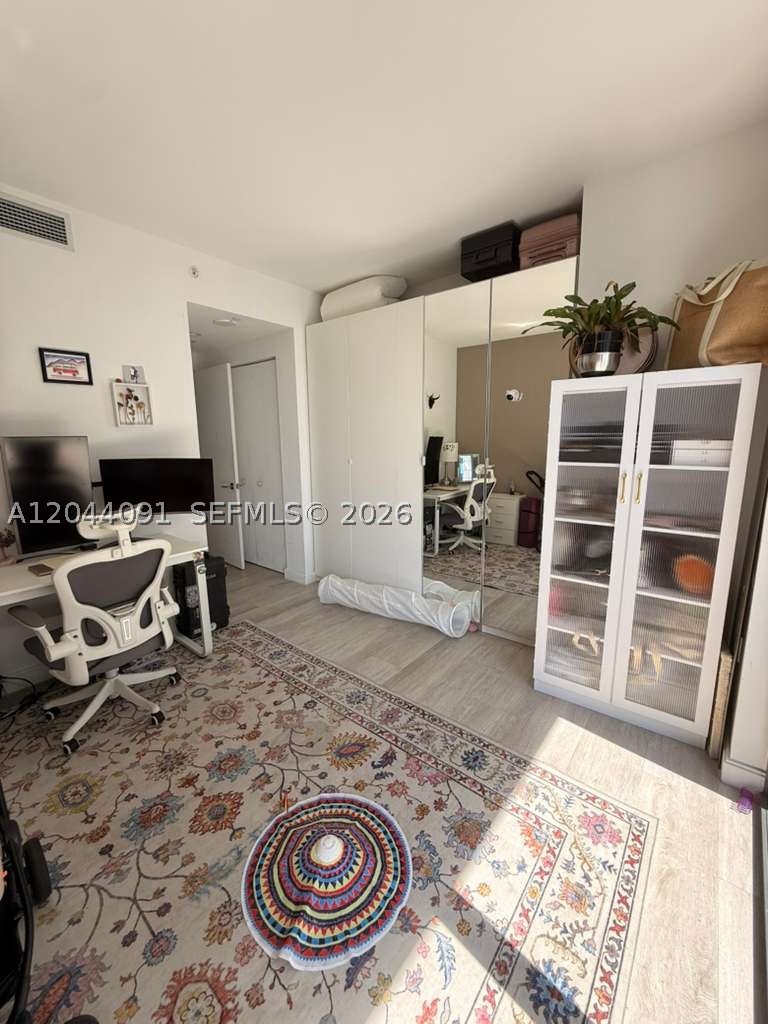 BRICKELL HEIGHTS WEST CON - Residential