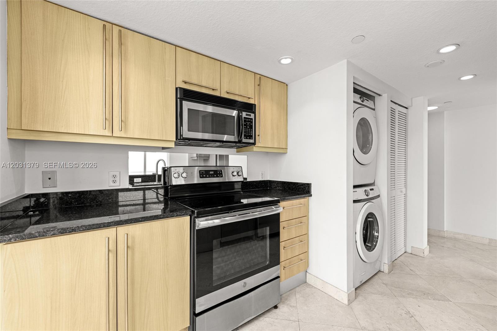 OCEANBLUE CONDO OF MIAMI - Residential