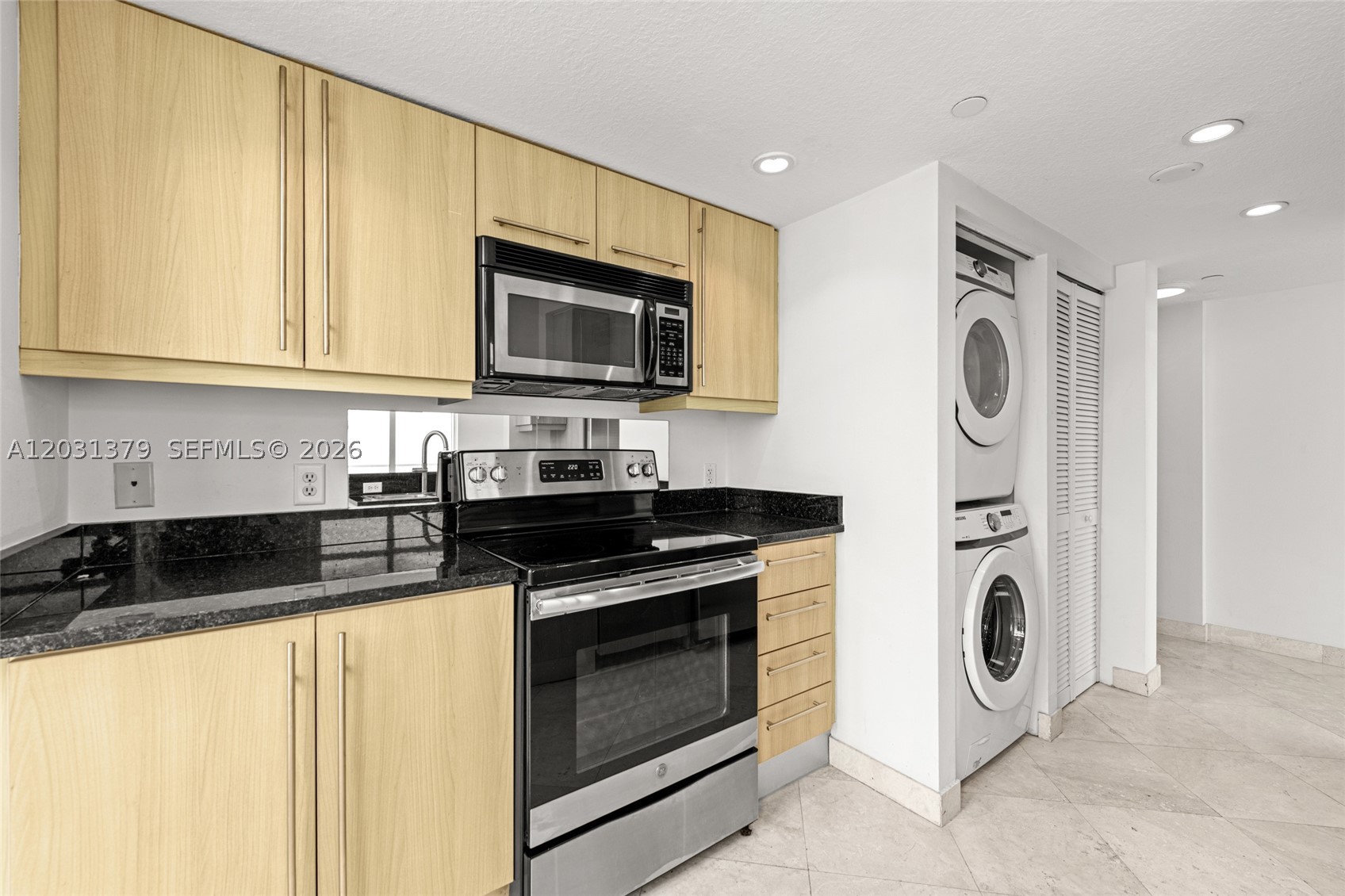 OCEANBLUE CONDO OF MIAMI - Residential