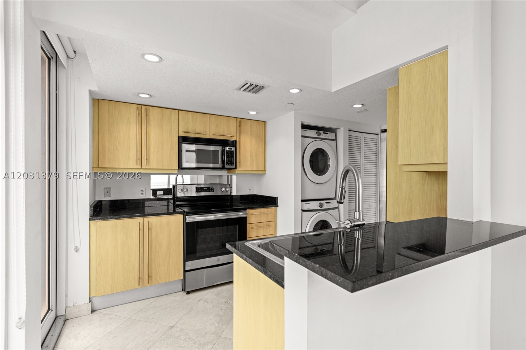 OCEANBLUE CONDO OF MIAMI - Residential