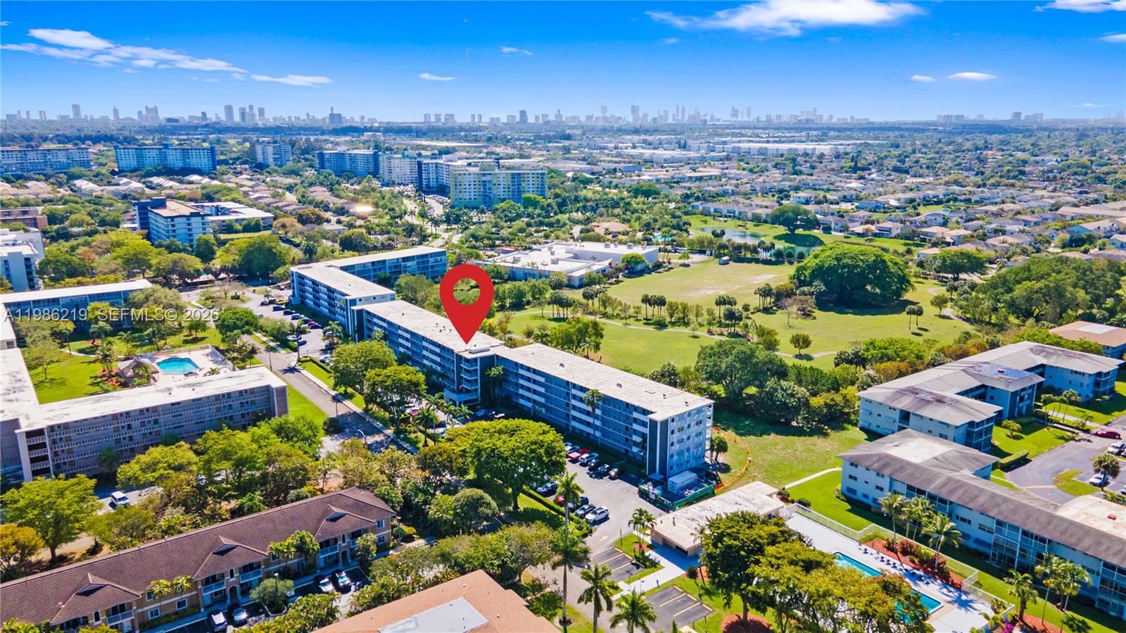 HILLCREST COUNTRY CLUB - Residential