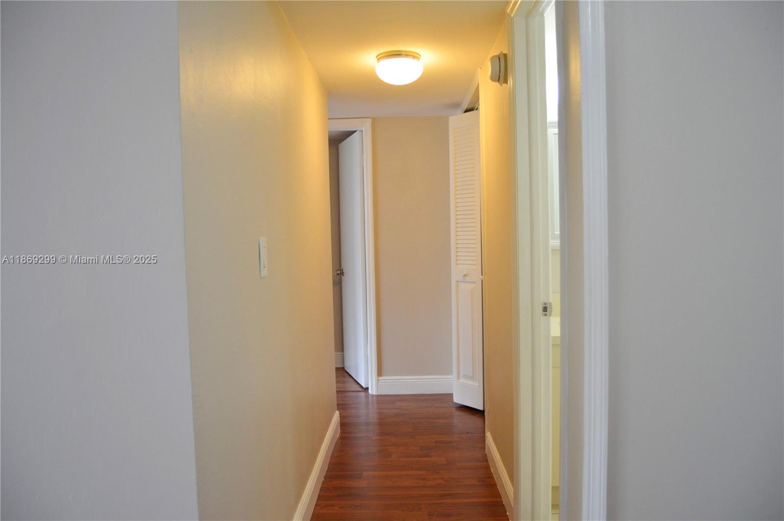 FOXCROFT APTS INC CONDO - Residential