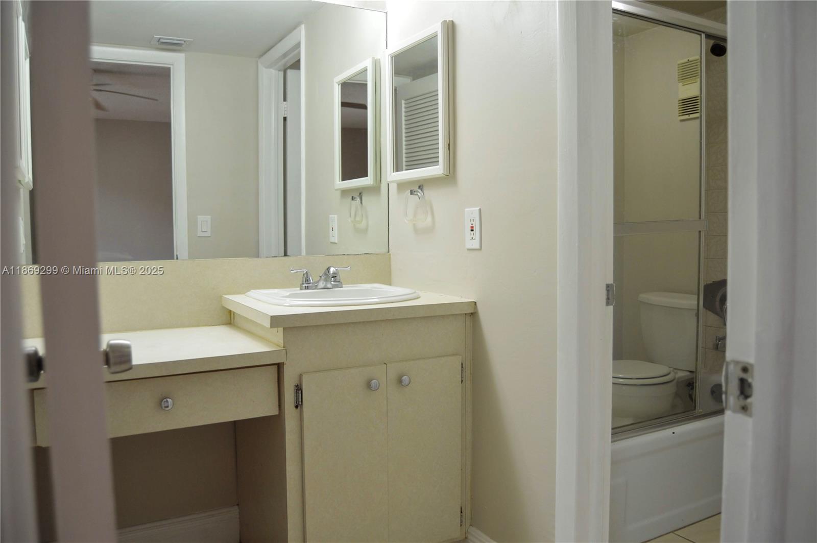 FOXCROFT APTS INC CONDO - Residential