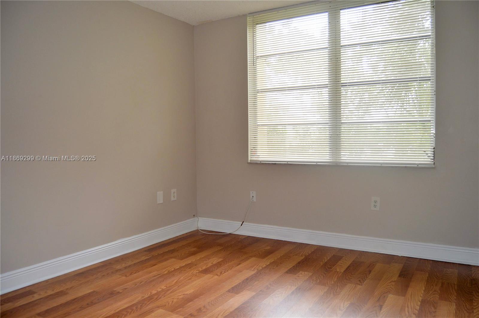 FOXCROFT APTS INC CONDO - Residential