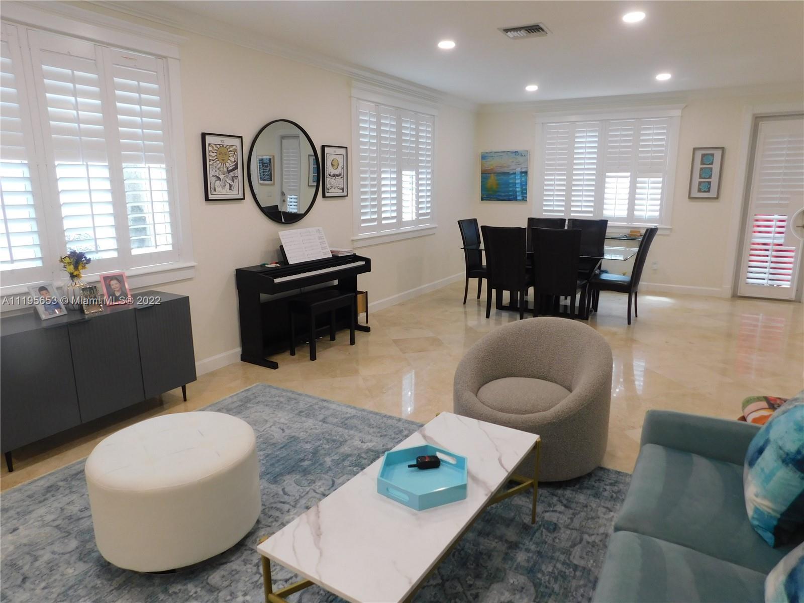 LIBRARY COMMONS - Residential Lease
