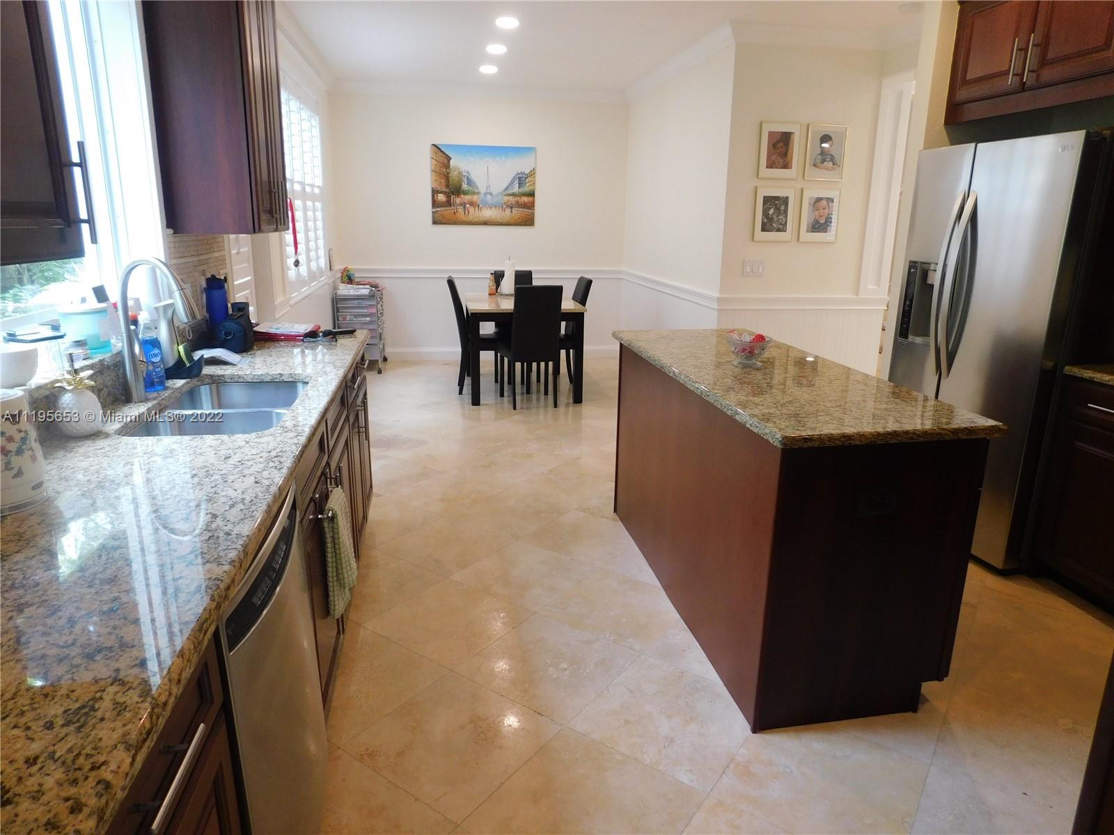 LIBRARY COMMONS - Residential Lease