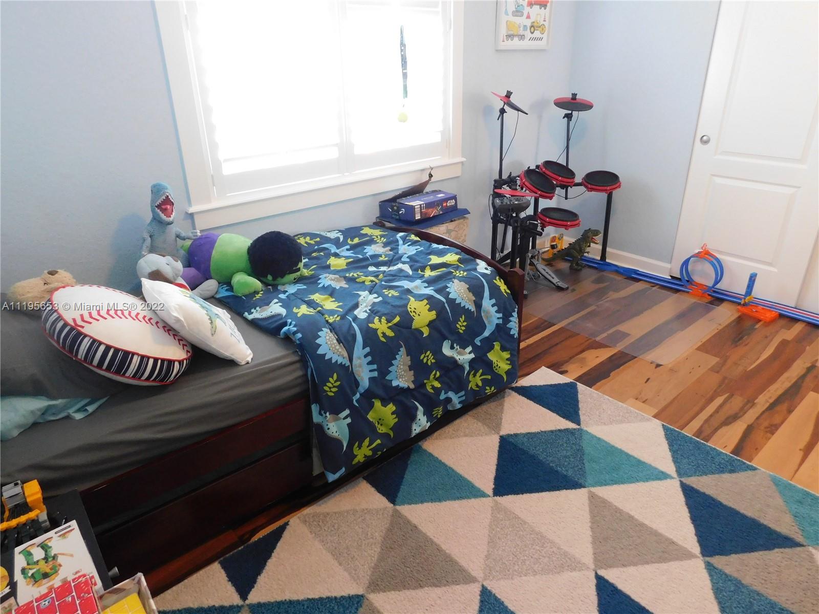 LIBRARY COMMONS - Residential Lease