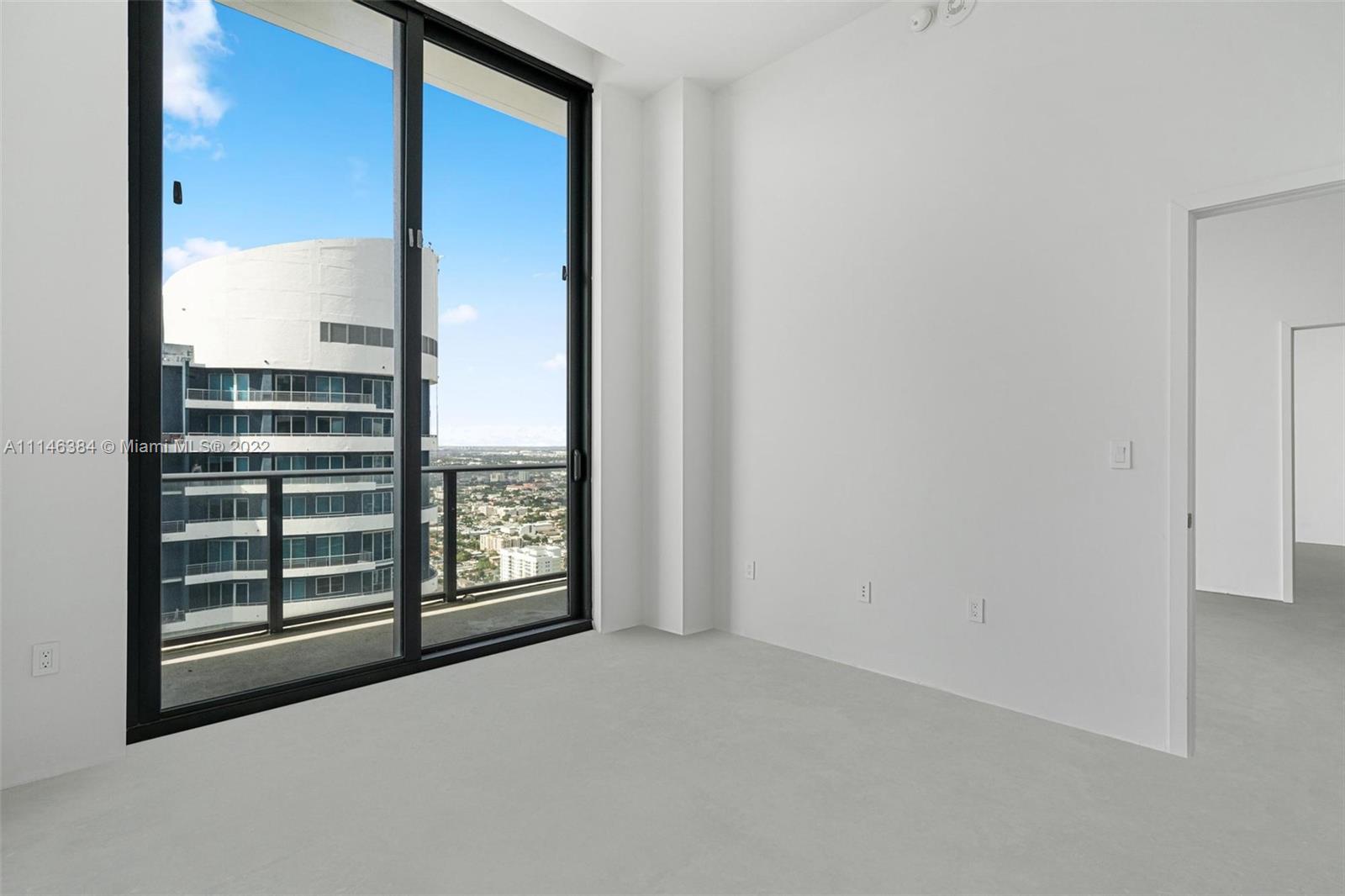 SLS Hotel and Residences - Residential