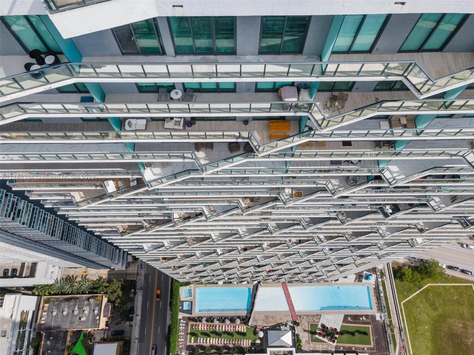 SLS Hotel and Residences - Residential
