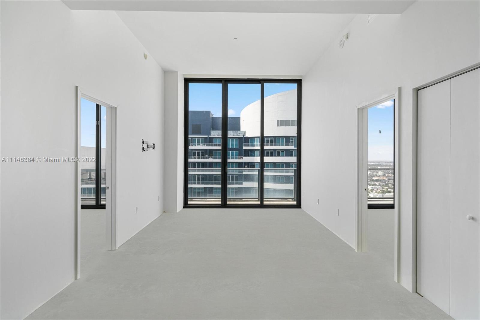 SLS Hotel and Residences - Residential