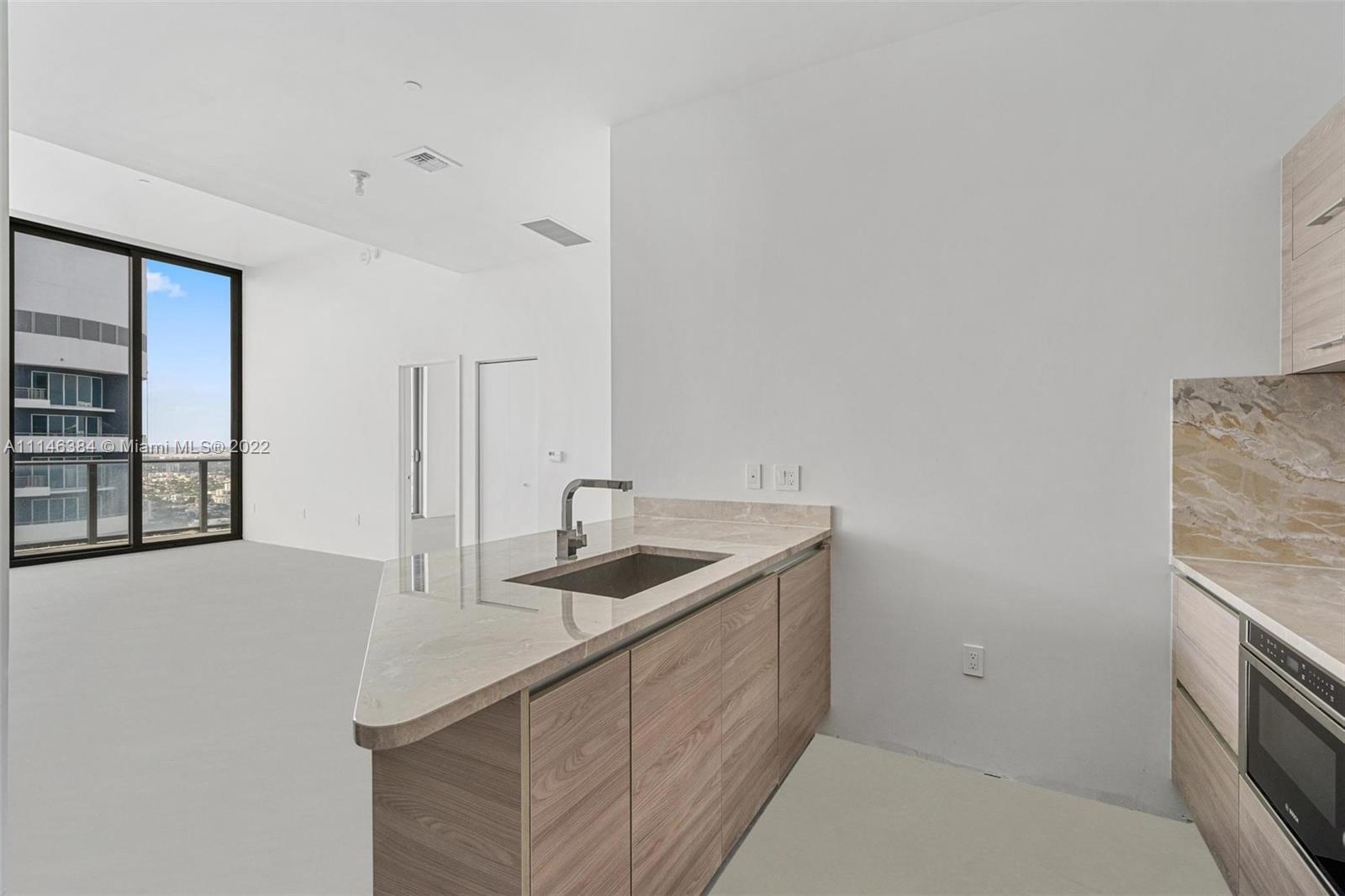 SLS Hotel and Residences - Residential