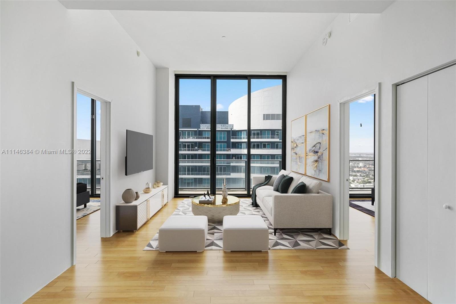 SLS Hotel and Residences - Residential