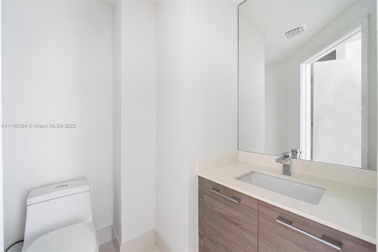 SLS Hotel and Residences - Residential