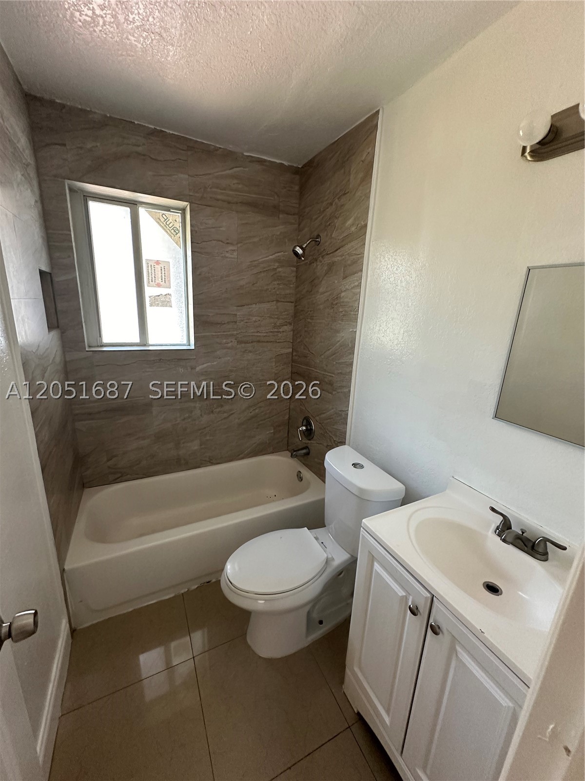 FAIRMONT - Residential Lease