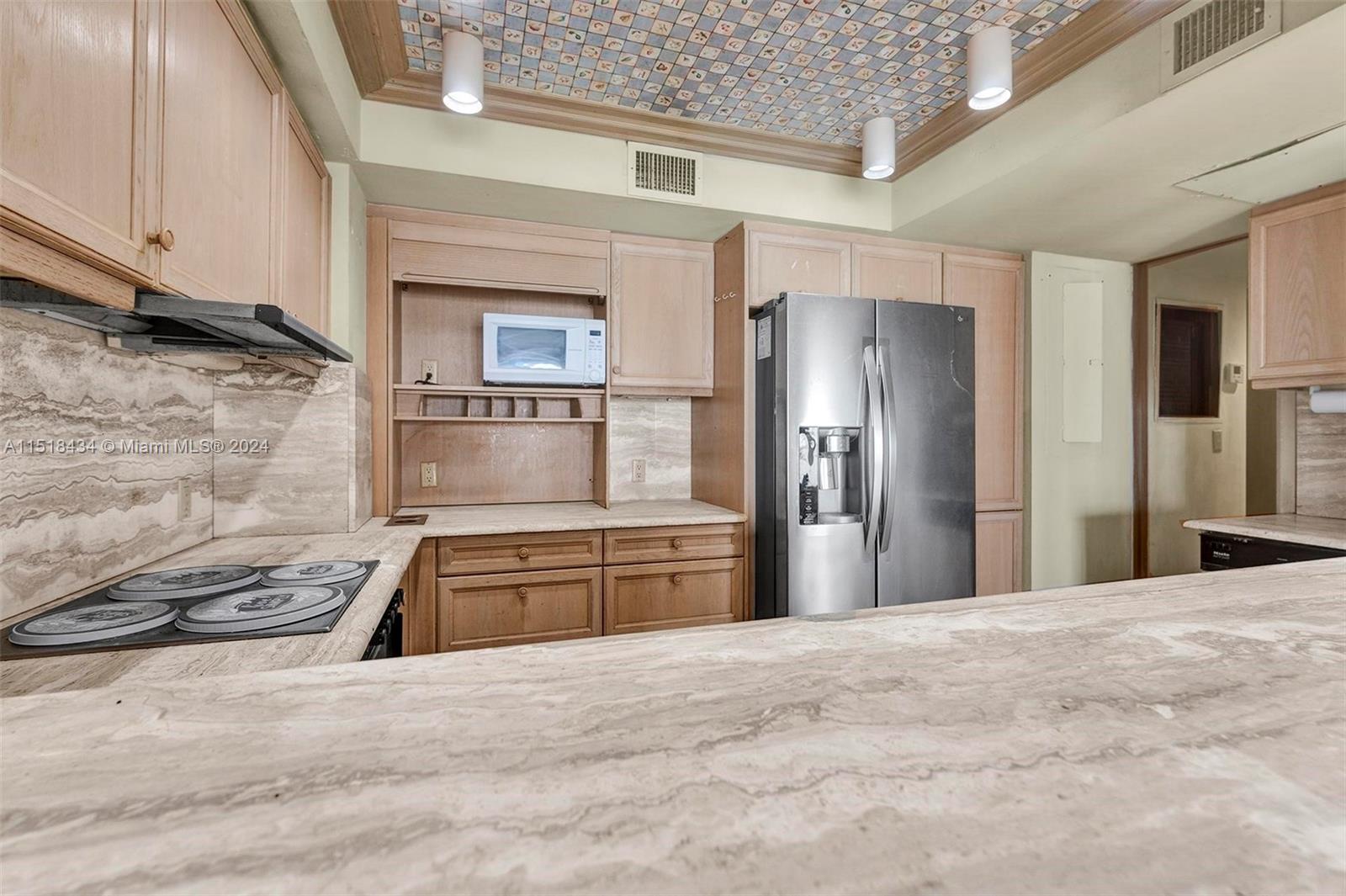 JOCKEY CLUB CONDO - Residential