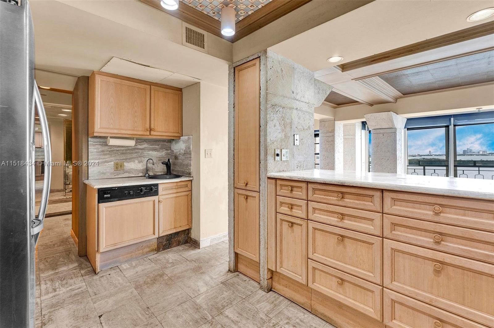 JOCKEY CLUB CONDO - Residential