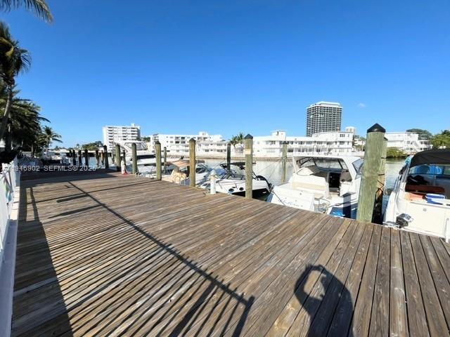 BAY DRIVE CONDO - Residential