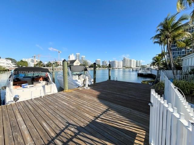 BAY DRIVE CONDO - Residential