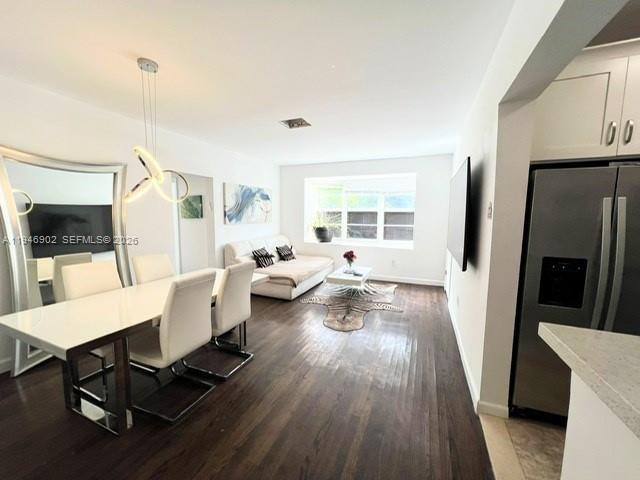 BAY DRIVE CONDO - Residential