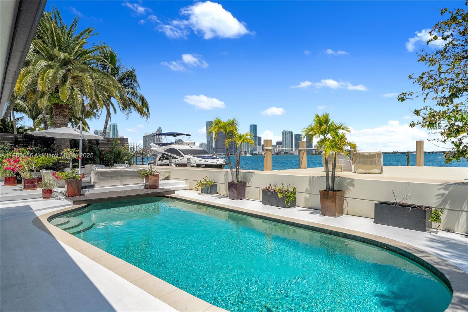 BISCAYNE ISL - Residential