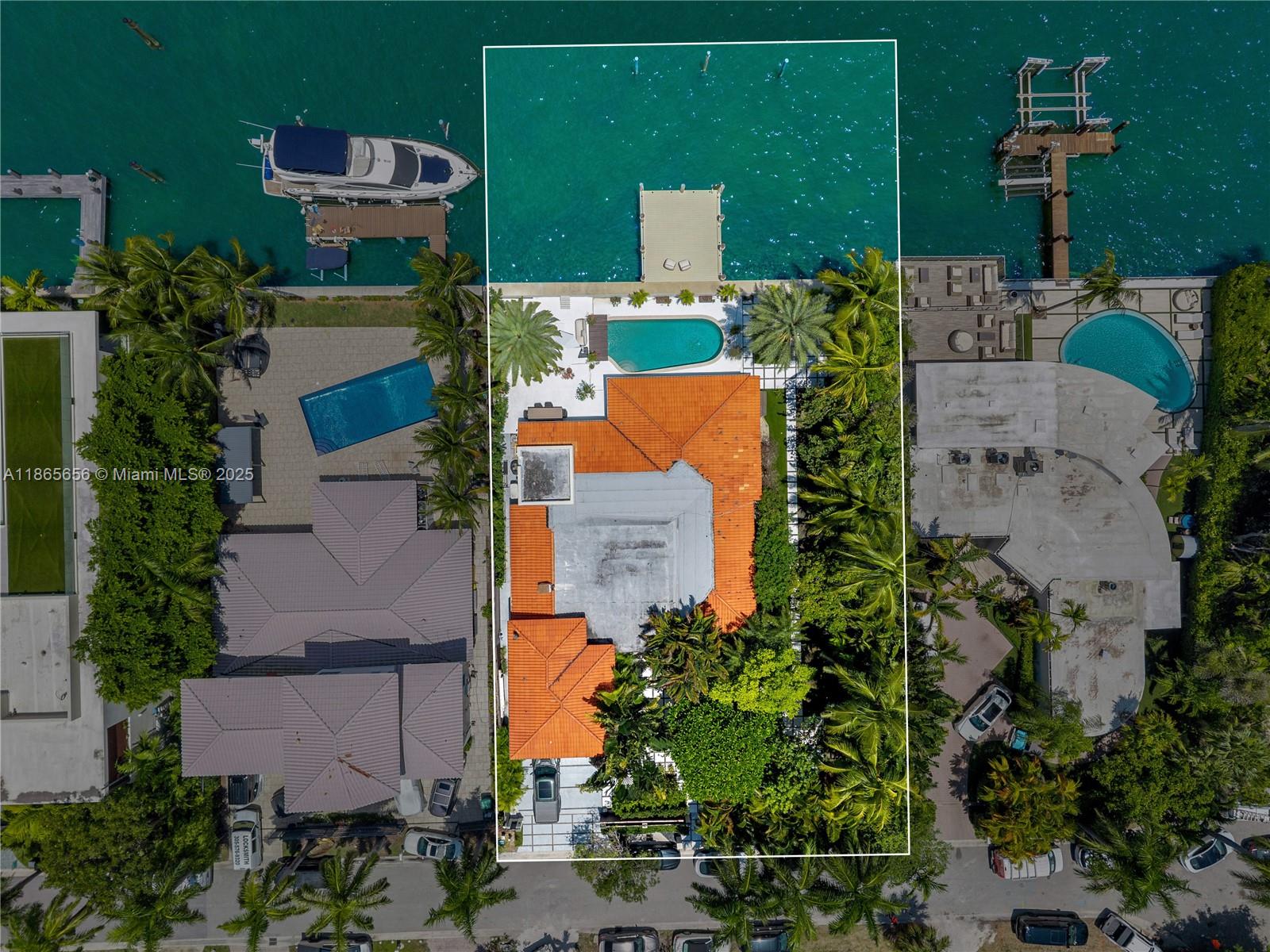 BISCAYNE ISL - Residential