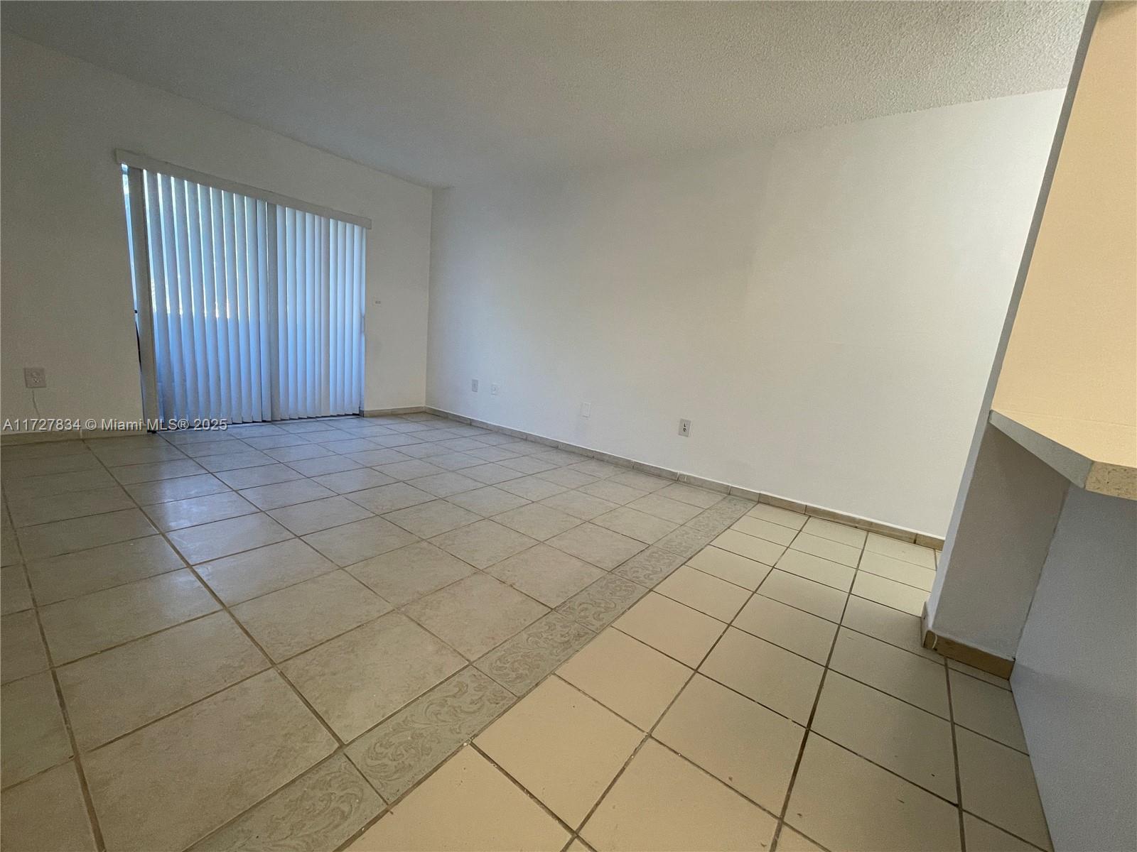 TEMPO CONDO PH I - Residential Lease