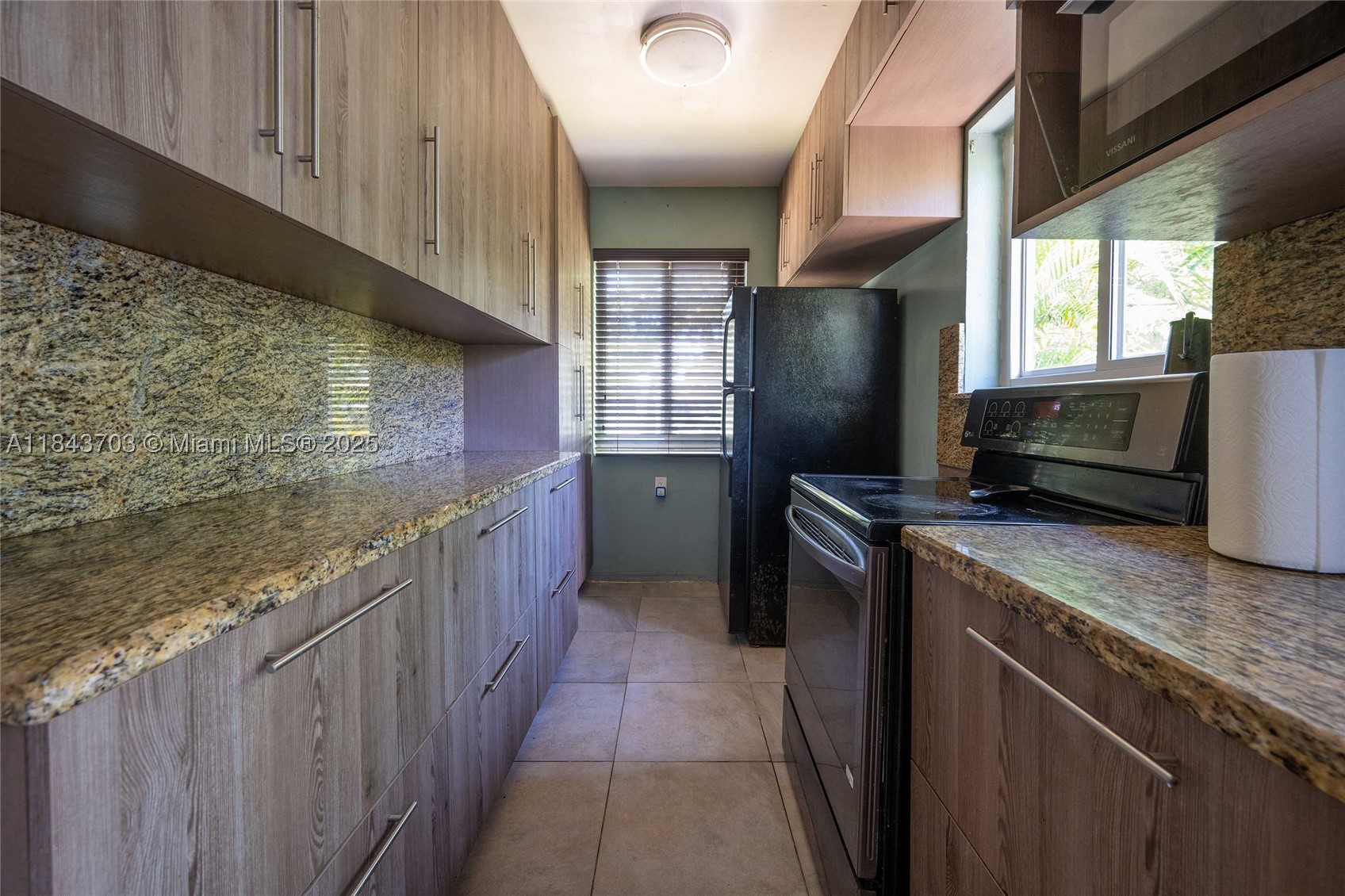 IRONS MANOR 2ND ADDN - Residential