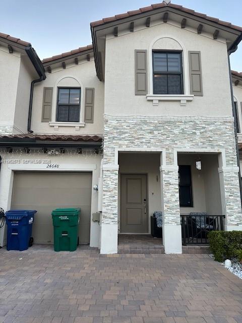 Beautiful 4 bed, 2.5 bath corner unit townhouse in Corsica by Lennar. Built in 2022, it features a bright open layout, modern kitchen with stainless steel appliances, quartz countertops, bar-style counter, and 1-car garage plus 3 driveway spaces. Bedrooms, upstairs, hallway feature tile flooring. The spacious primary suite includes a walk-in closet and double sinks. Backyard was created into a nice place to sit and have entertainment.  Includes high-capacity, brand-new washer and dryer. Enjoy pool, gym, and clubhouse.