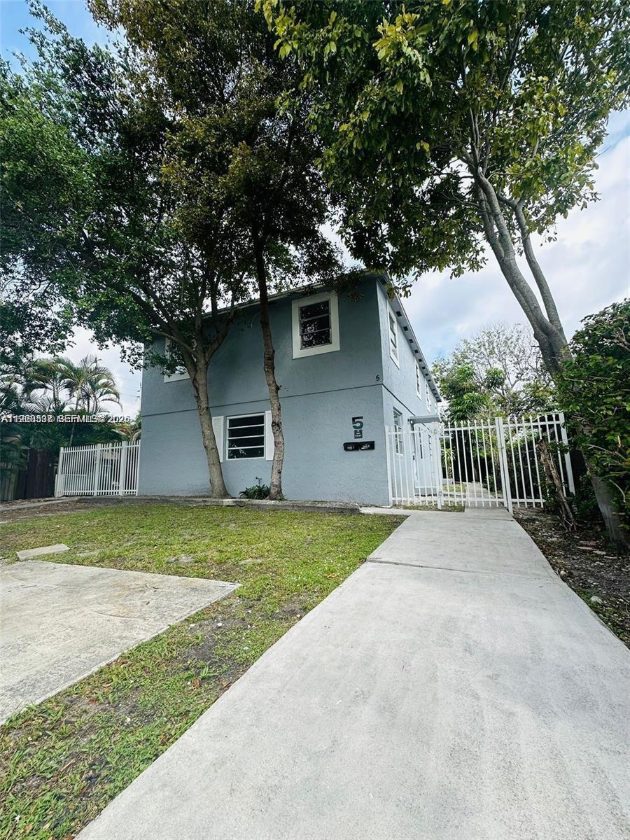 PLACIDO PLACE - Residential Income