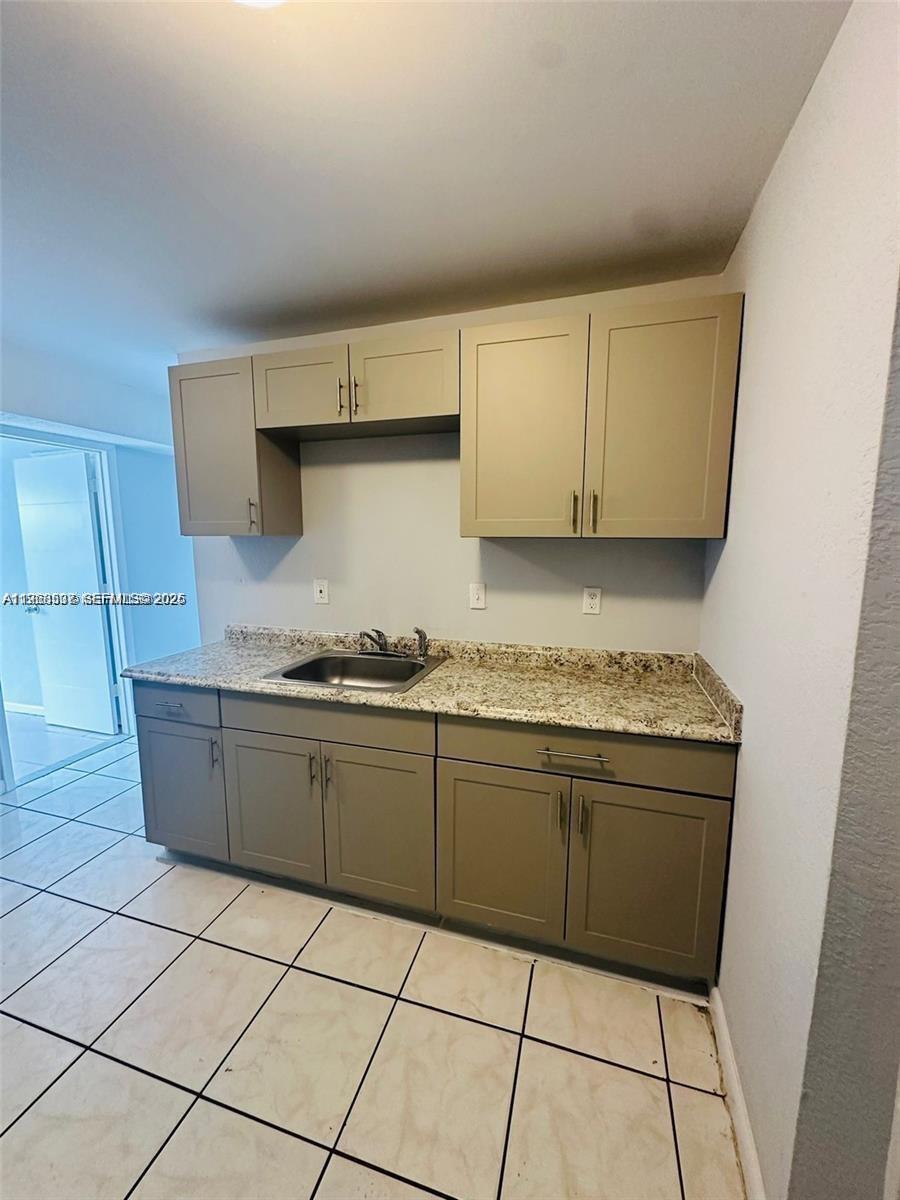 PLACIDO PLACE - Residential Income