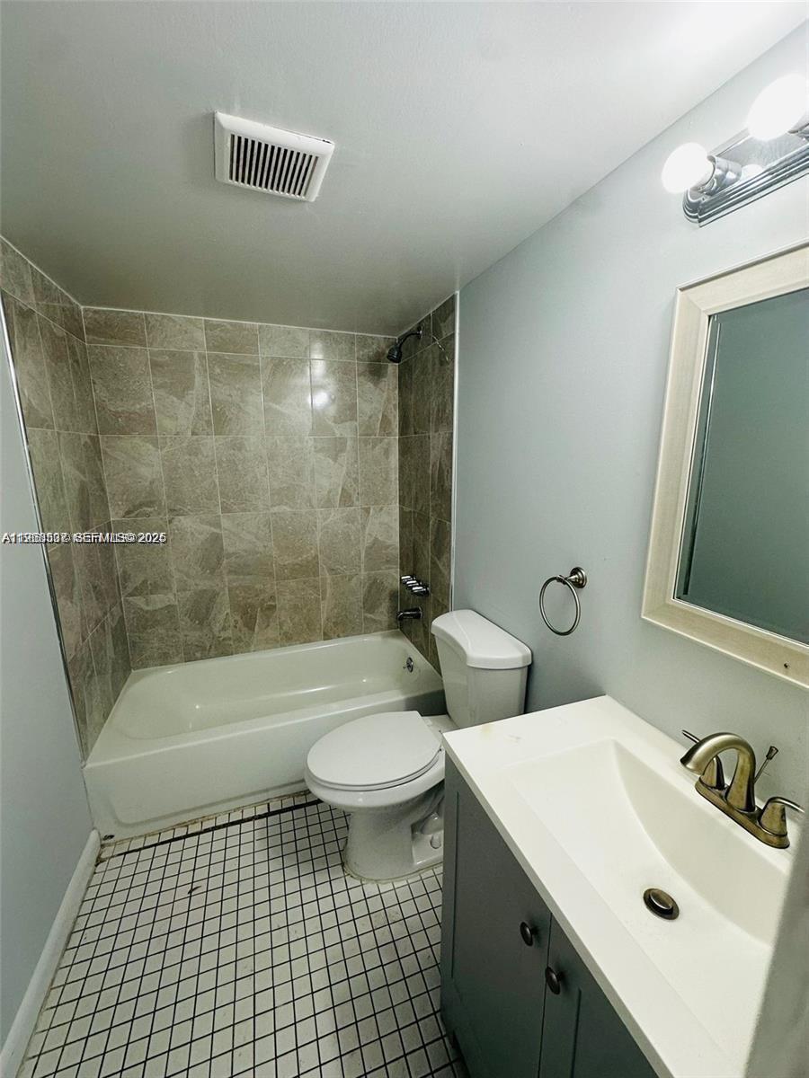PLACIDO PLACE - Residential Income