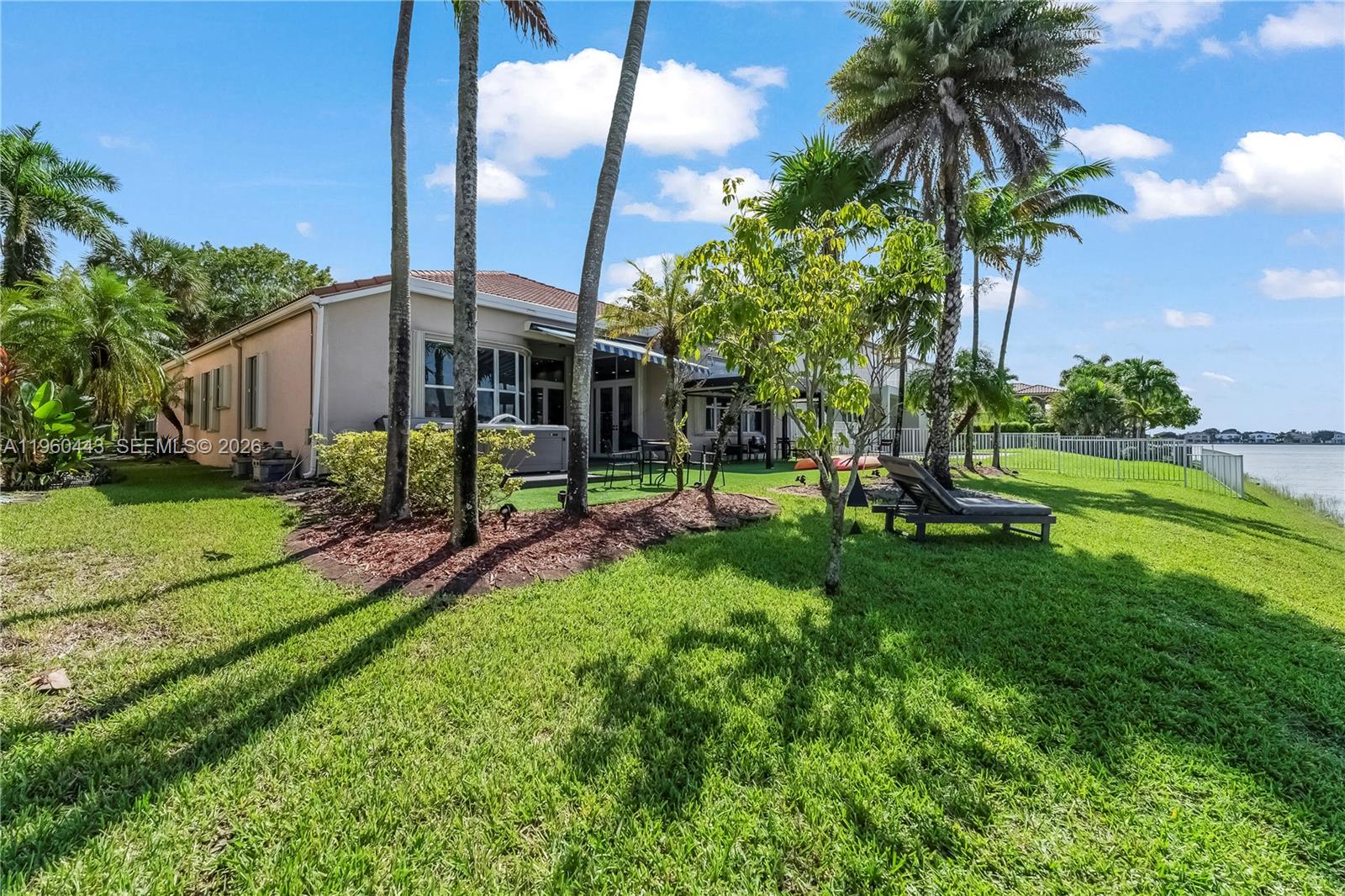 RIVIERA ISLES II - Residential