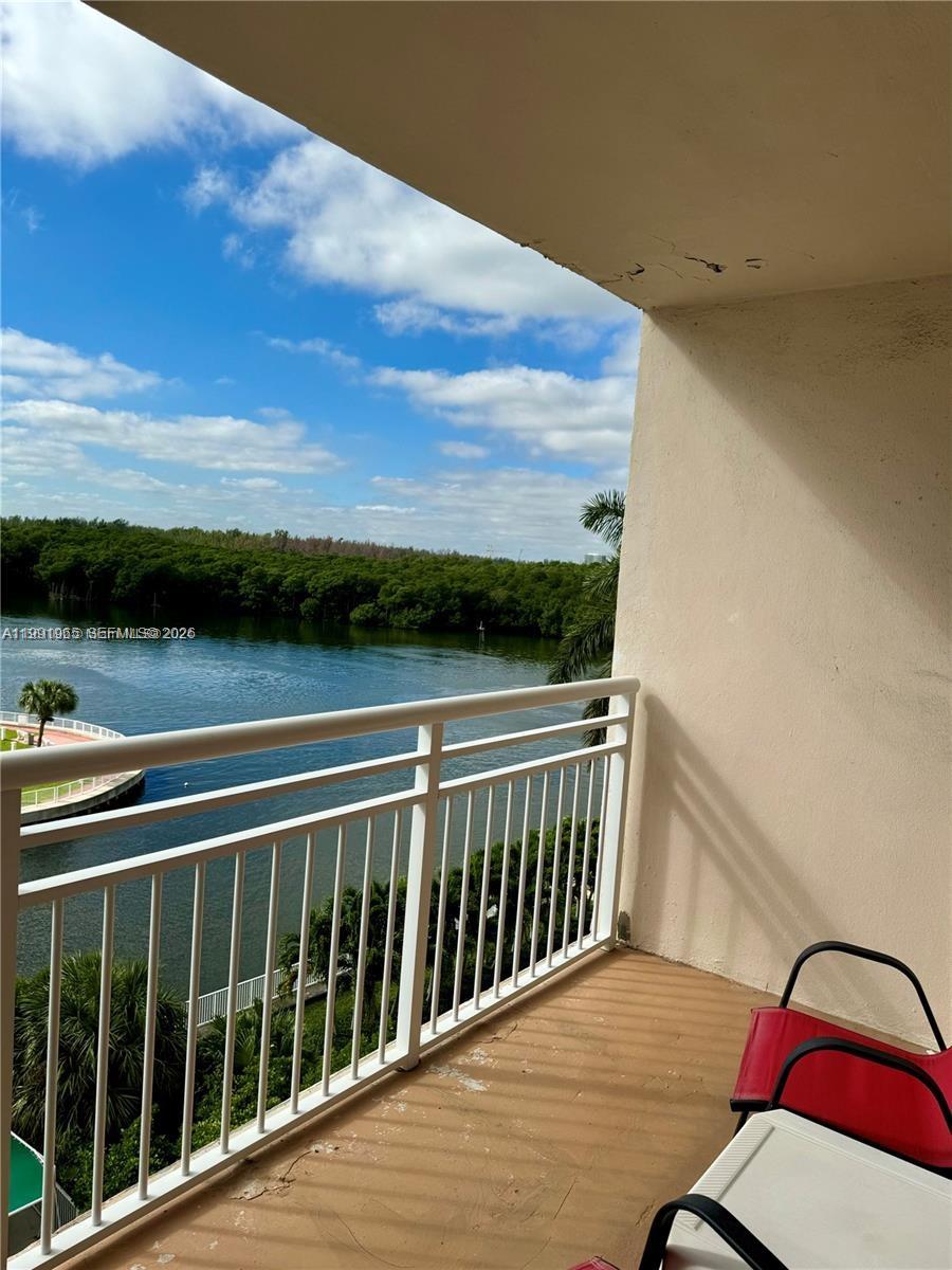 COASTAL TOWERS CONDO - Residential