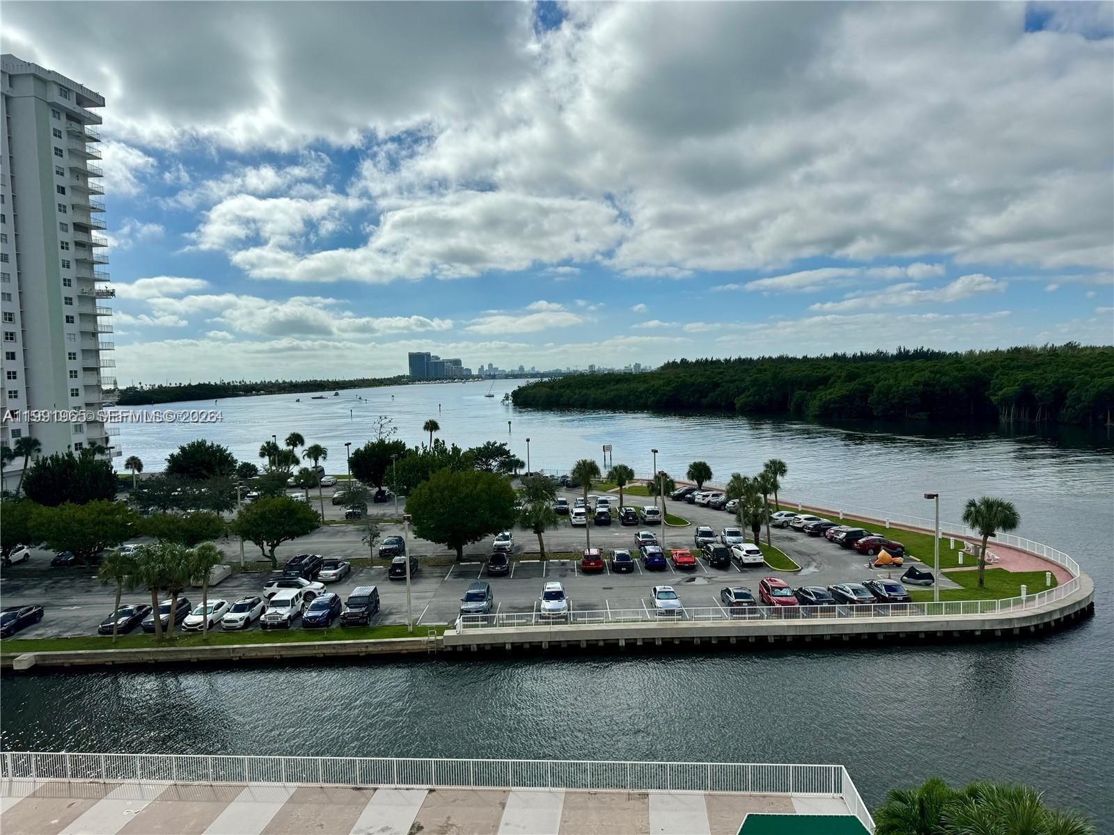 COASTAL TOWERS CONDO - Residential