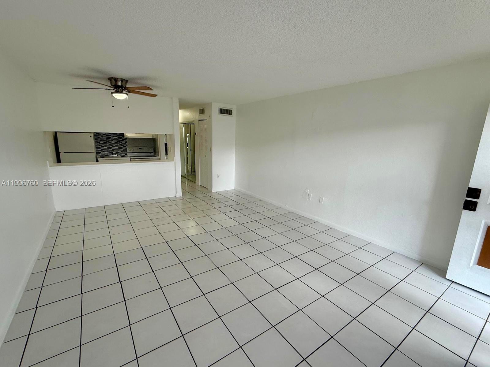 NEW WORLD CONDO APTS III - Residential