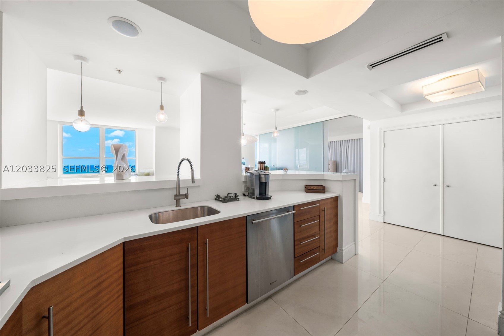 YACHT CLUB AT PORTOFINO C - Residential