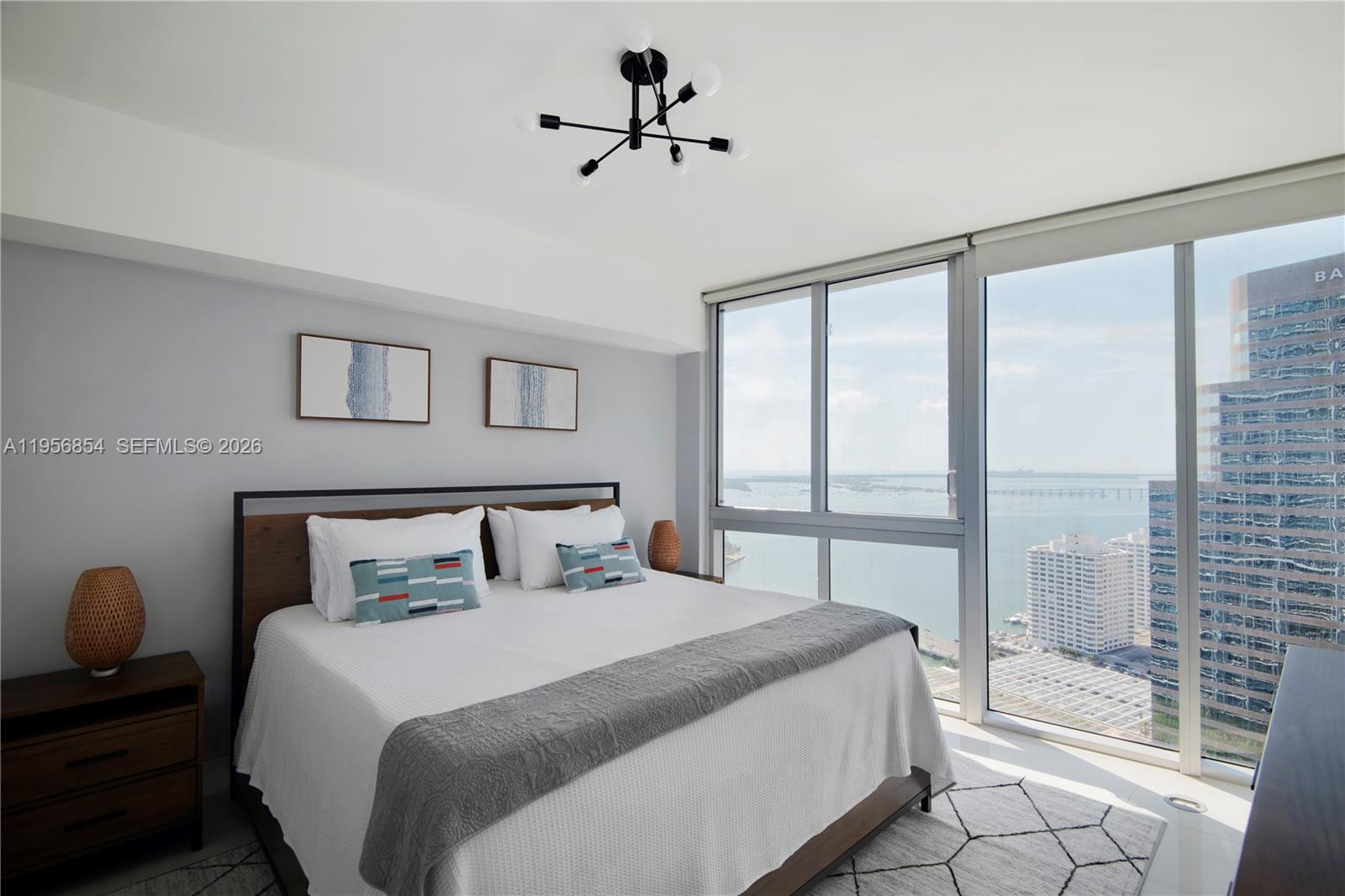 ICON BRICKELL CONDO NO 3 - Residential
