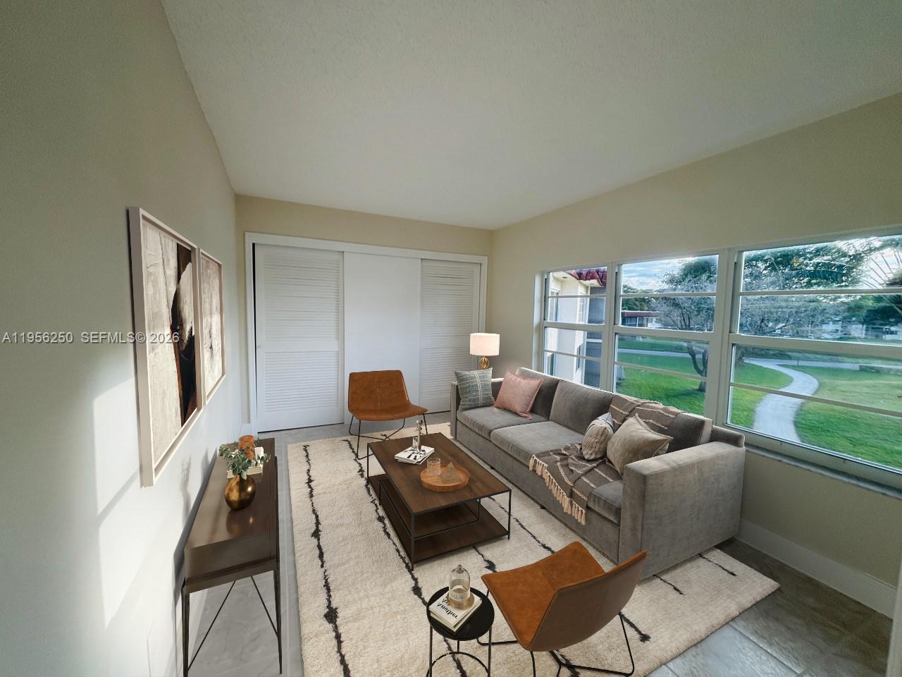 HOLLYBROOK GOLF - Residential
