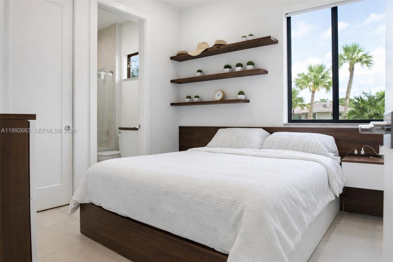 CANARIAS EAST - Residential